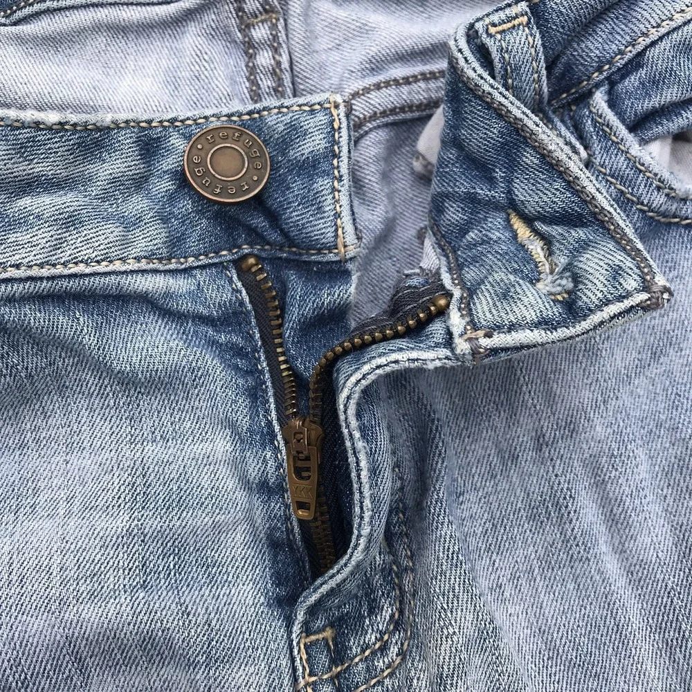 Refuge Women Mid Rise Distressed Skinny Blue Jeans Medium Wash 12 Stretch Casual